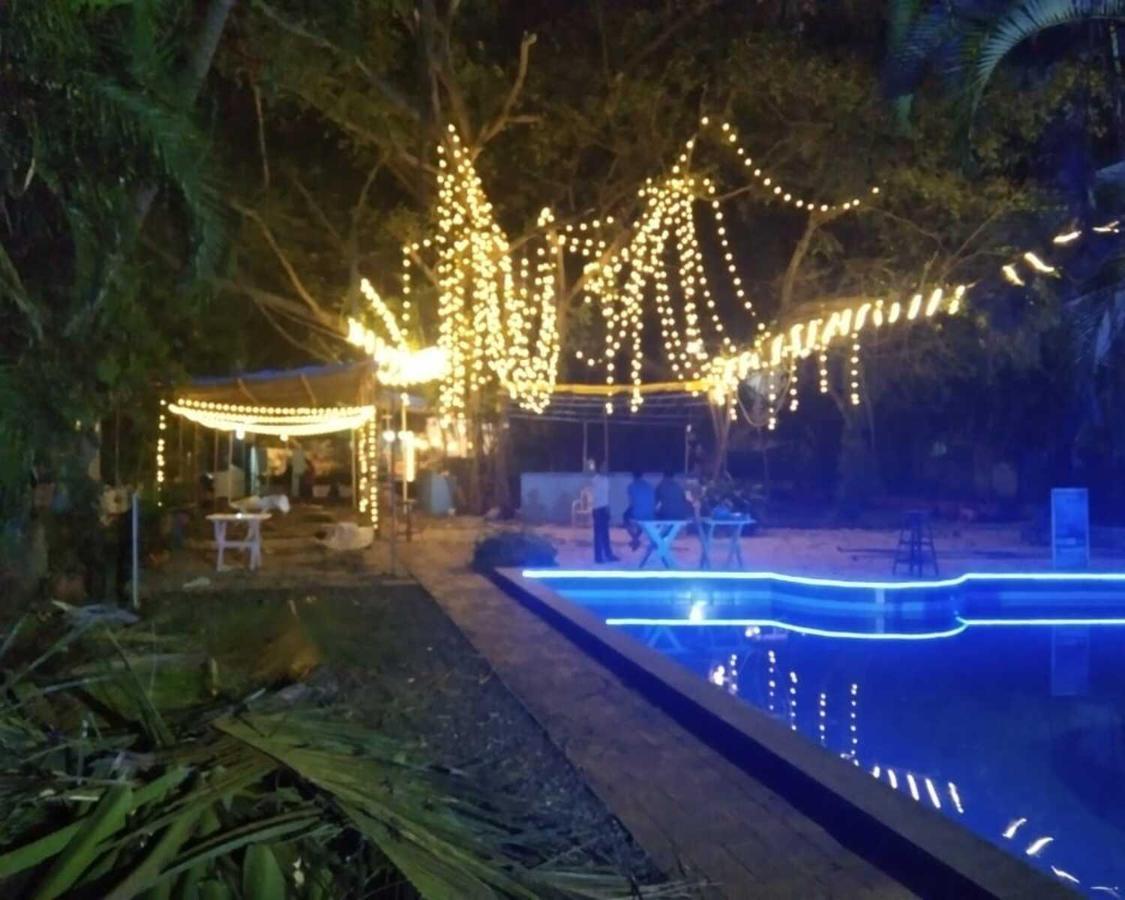 Piggy Calangute By Urban Nomads - Dorms & Pvt Rooms GOA Екстериор снимка